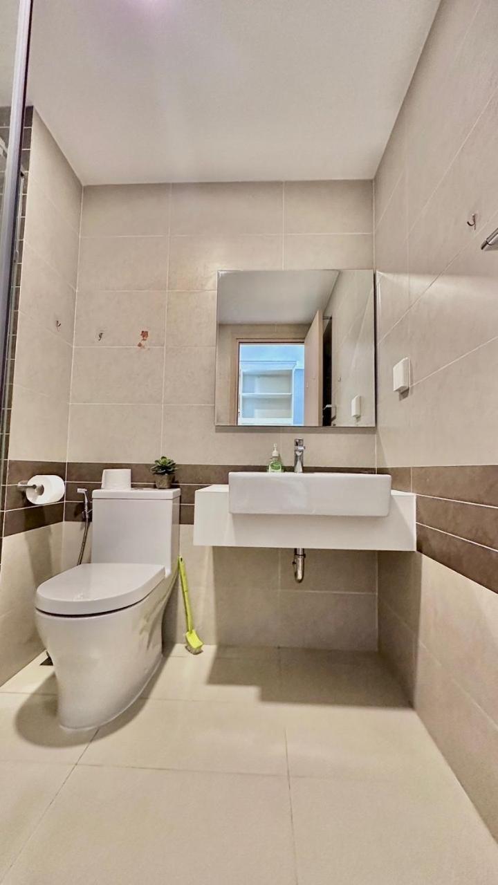 Your Home - Rivergate Residence Хошимін Екстер'єр фото
