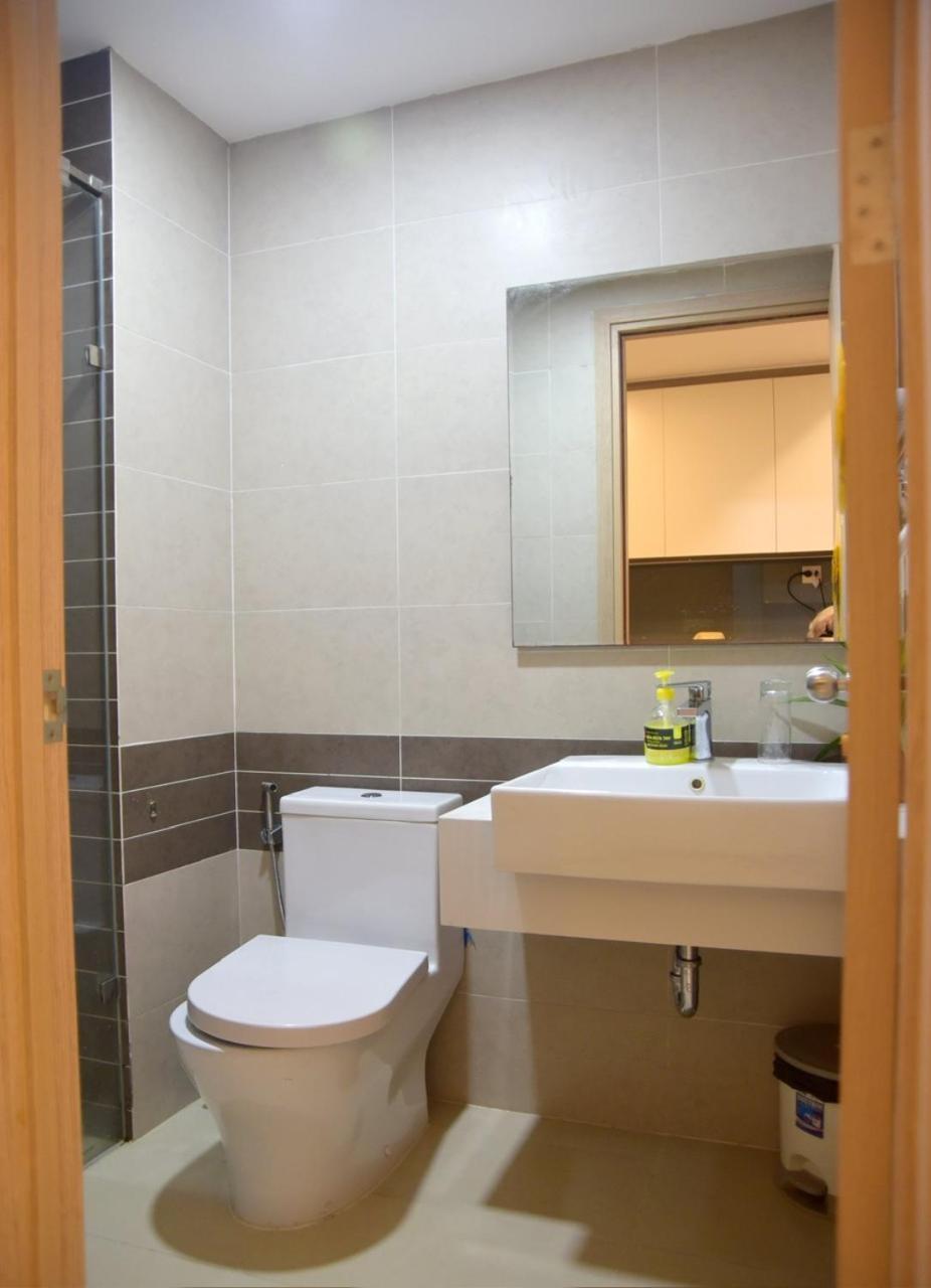 Your Home - Rivergate Residence Хошимін Екстер'єр фото