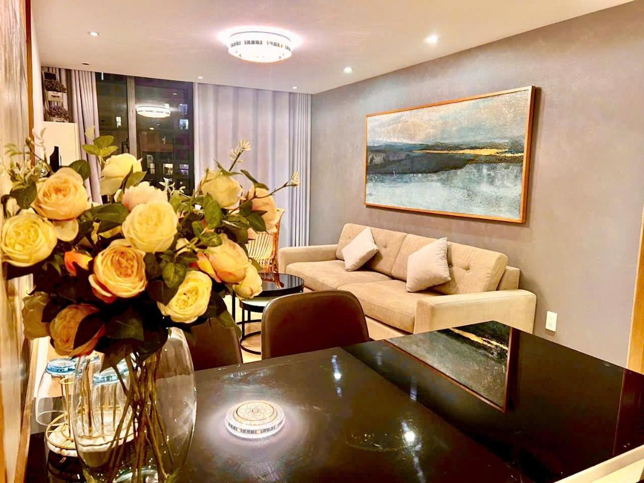 Your Home - Rivergate Residence Хошимін Екстер'єр фото